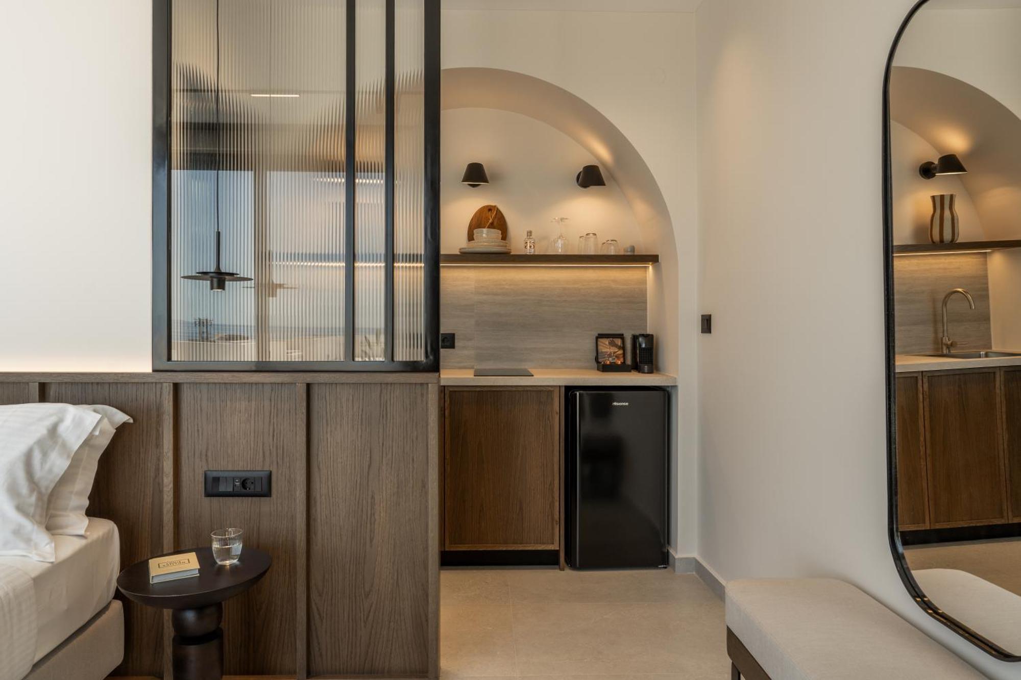 Thelesi Apartments Stalós Dış mekan fotoğraf